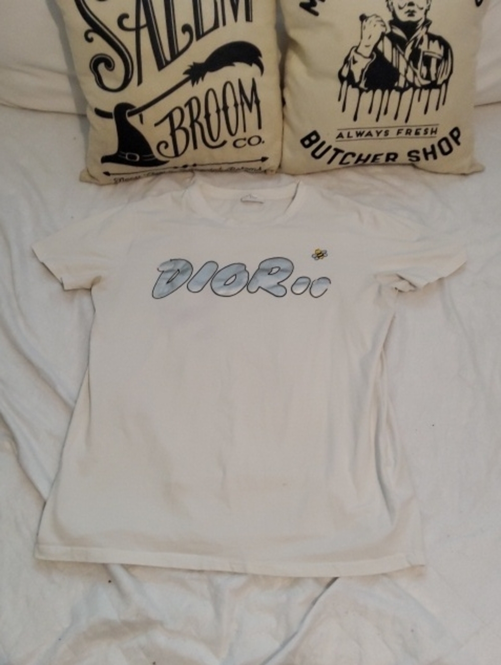 Authentic Dior Bumble Bee Tee Shirt Size Medium - Cute!
